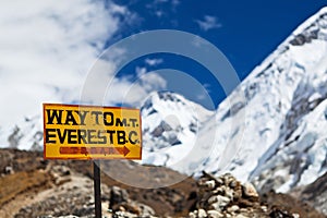 Mount Everest signpost
