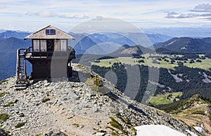 Mount Fremont fire lookout station photo