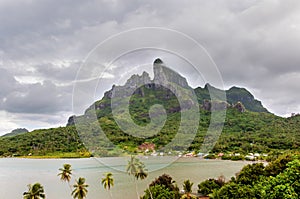 Mount Otemanu in Borabora