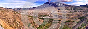 Mount St Helens_active stratovolcano photo