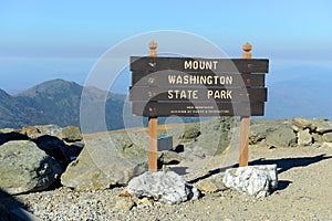Mount Washington sign in Fall, New Hampshire, USA