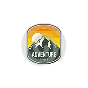 Mountain adventure badge, label, emblem or logo design vector template. outdoor activities icon. hiking/climbing icon