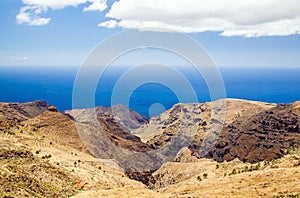 Montagna bellissimo turismo isola un Oceano 