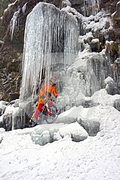 Mountain bike in the winter in the mountains