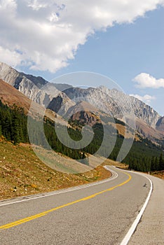 Mountain highway in fall