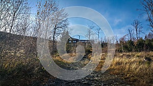 Mountain house in the modele of plain