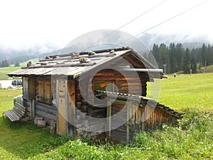 Mountain hut in Pana mountain