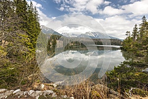 Horské jezero na Slovensku Tatra