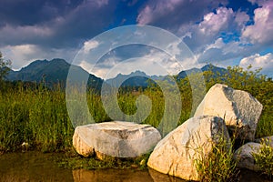 Horské jezero Štrbské pleso, Vysoké Tatry, Slovensko