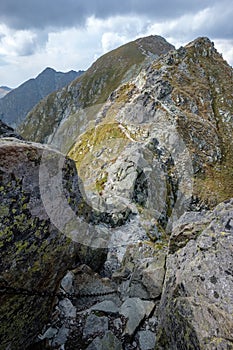 Horské panorama z vrcholu Baníkov ve slovenských Tatrách mo