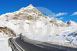 Montagna investire soleggiato 