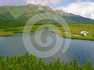 Horský rybník v slovenských Vysokých Tatrách