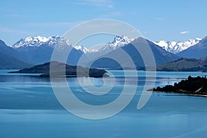 Mountain range and Lake Wakatipu between Queentown and Glenorchy