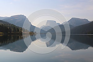 Mountain Reflections Square Top Green River Lakes