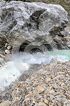 Mountain river hydrogen sulfide