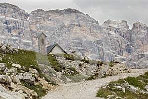 Mountain trail in the Tre Cime di Lavaredo, Italy.