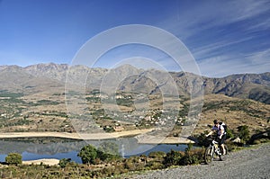 Mountainbiking above Lac de Calacuccia, Corse, France