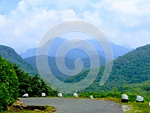 mountains in srilanka