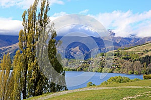 Mountains views over Lake Hayes