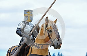 Mounted Knight ready