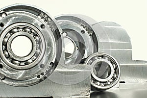 Mounted roller bearing unit. Mechanical engineering.