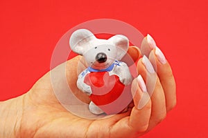 Mouse figurine