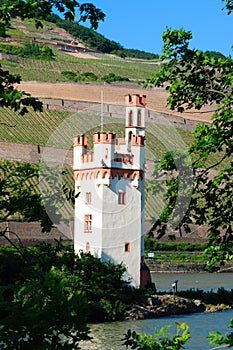 Mouse Tower (Maeuseturm) / Rhine Valley