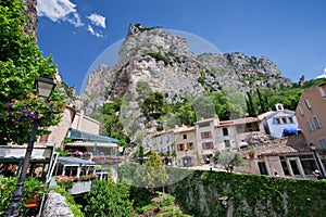 Moustiers