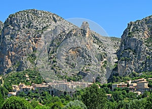 Moustiers panorama