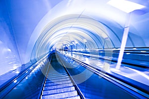 Move escalator in modern office centre