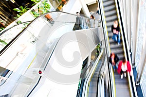 Moving escalator