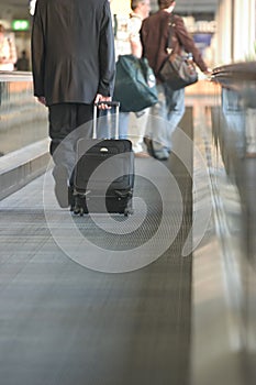 Moving sidewalk