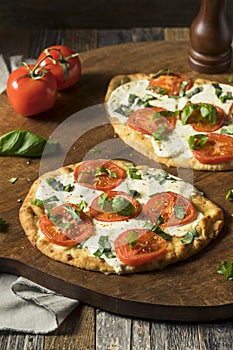 Mozarella Basil and Tomato Flatbread PIzza