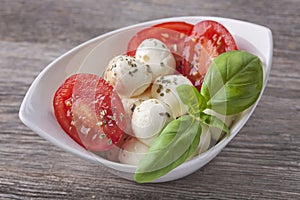 Mozzarella cheese,tomato and basil