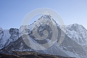 Mt Ama Dablam