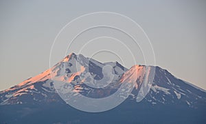 Mt Shasta alpenglow