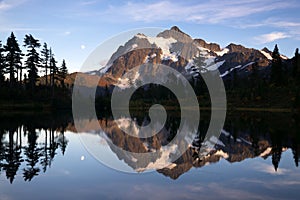 Mt Shuksan Reflection Picture Lake North Cascade Mountains