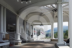 Mt Washington Hotel Entrance