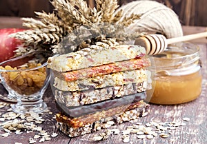 Muesli and dried fruit bars