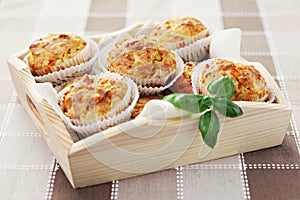 Muffins with ham and cheese