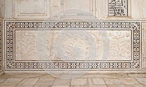 Mughal stone art on the facade of the Taj Mahal