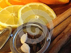 Mulling spices and citrus photo