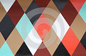 Multi-color diamond wall