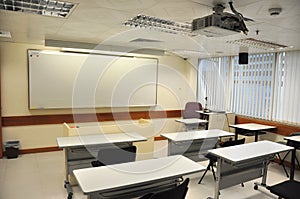 Multi-media classroom photo