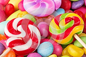 Multicolor confectionery