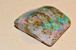 Multicolor opal