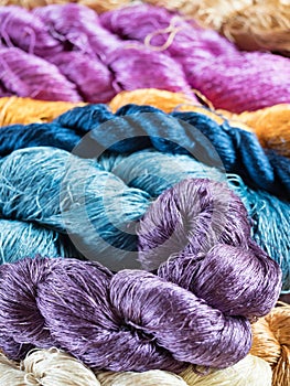 Multicoloured natural silks. Organic lao dyes, Luang Phabang