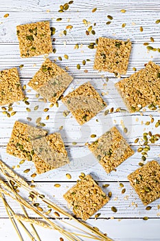 Multigrain Cereal Crunchy Squares Bars