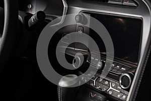 Multimedia Car Console