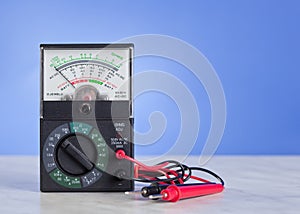 Multimeter with probe